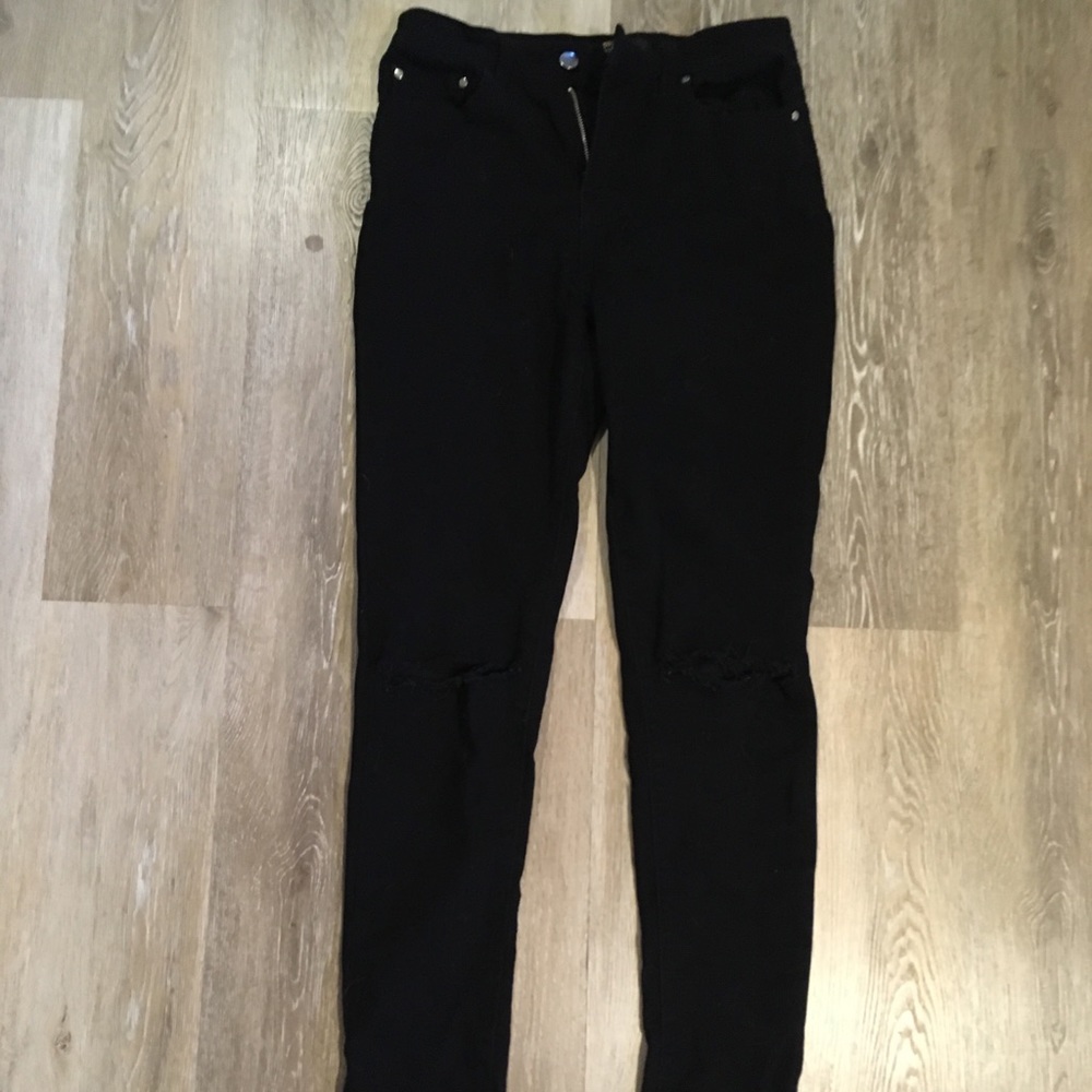 Black Skinny Jeans